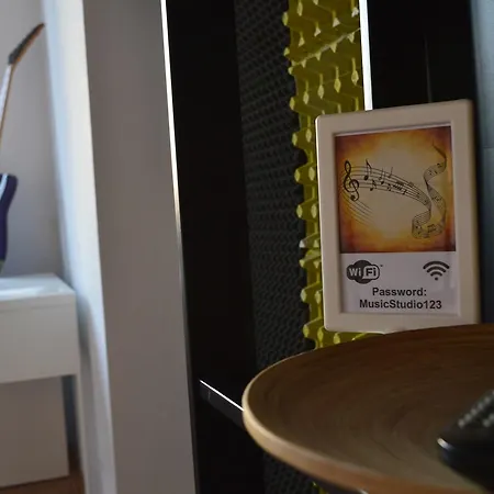Apartament Music Studio By Feels Like